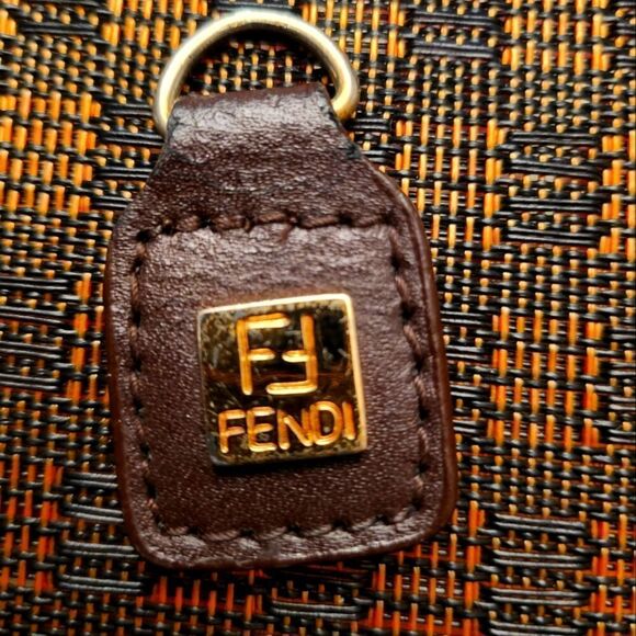 Fendi Leather Zipper Pull - Picture 1 of 2